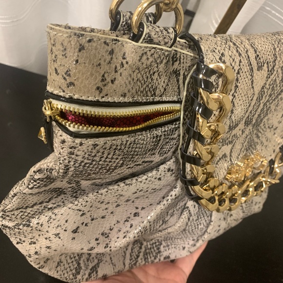 Betsey Johnson 🐍 Python Leather Shoulder Bag with Metal Gold Chains - Picture 6 of 14